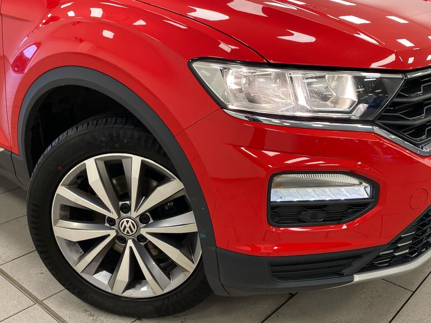 Used Volkswagen T-Roc 2019 for sale - 77056823: Photo 32