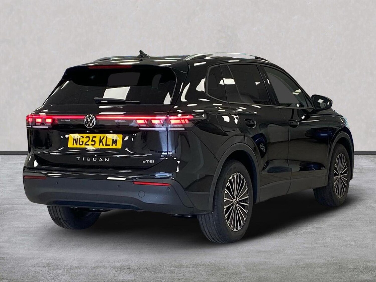 Used Volkswagen Tiguan 2025 for sale - 76011086: Photo 18