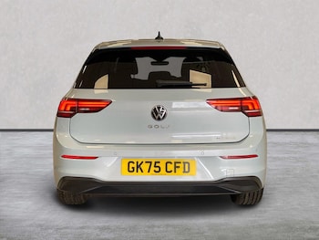 Used Volkswagen Golf 2025 for sale - 79115370: Photo