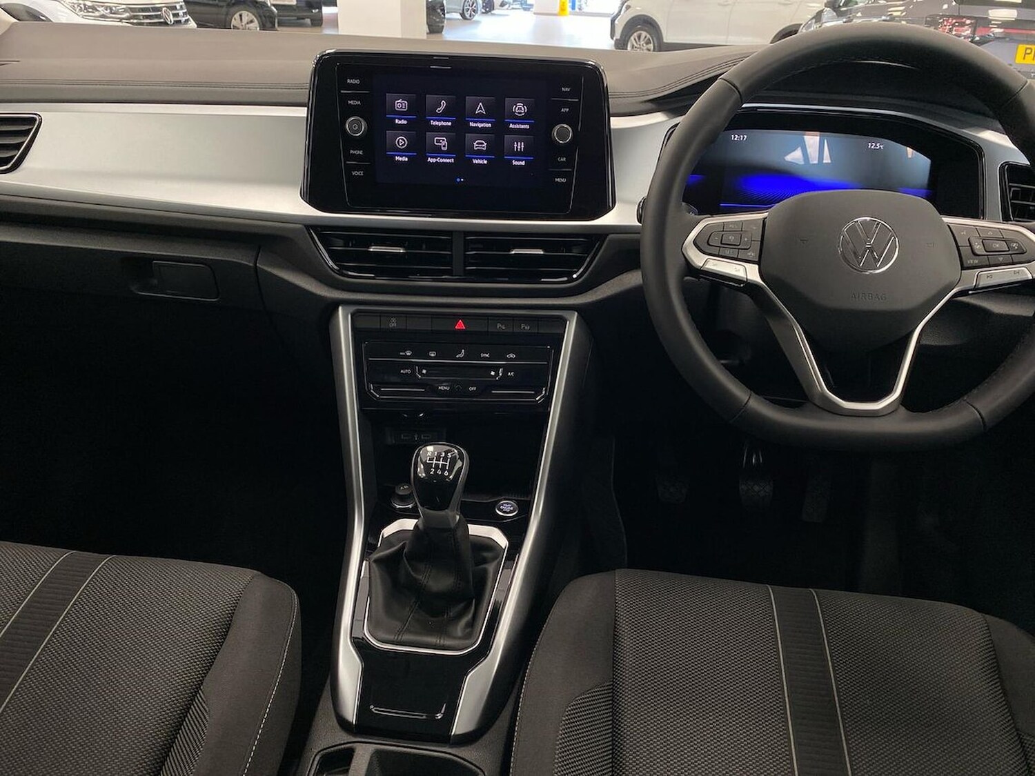 Used Volkswagen T-Roc 2026 for sale - 78194597: Photo 13