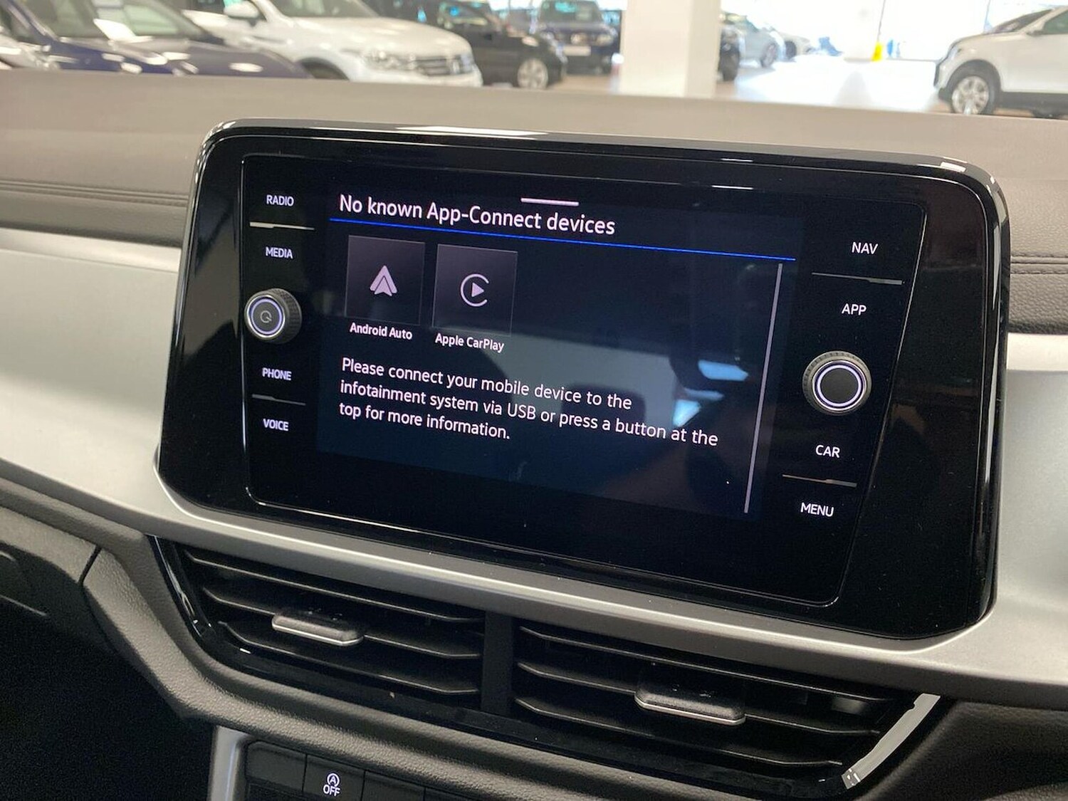 Used Volkswagen T-Roc 2026 for sale - 78194597: Photo 24