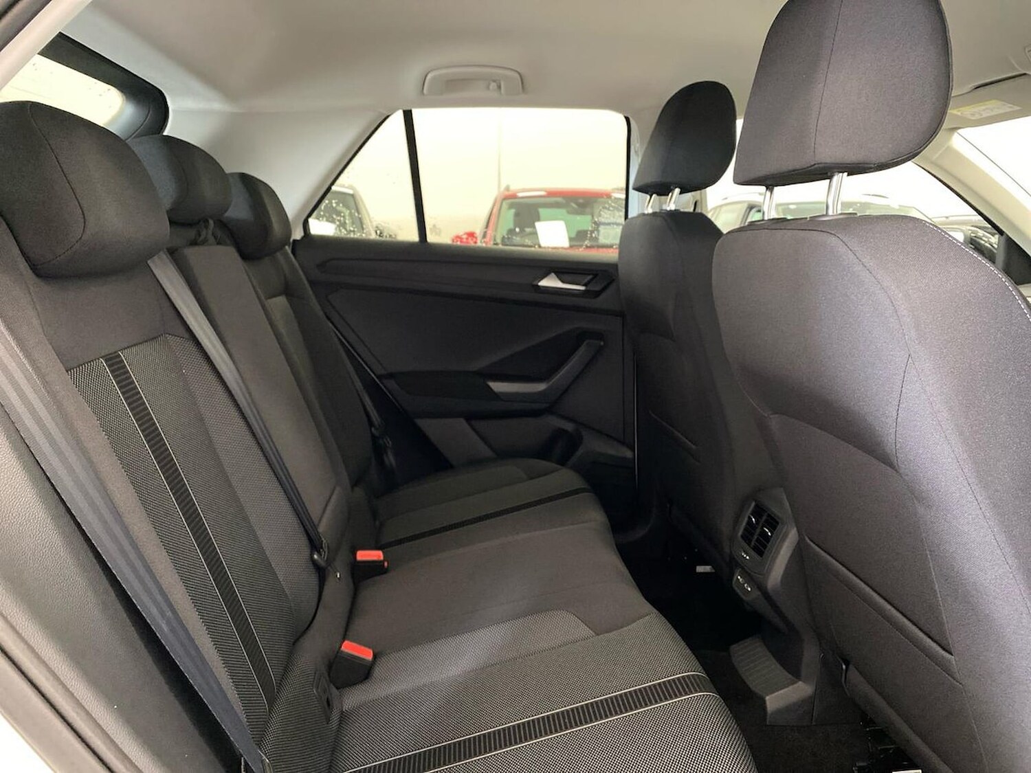 Used Volkswagen T-Roc 2026 for sale - 78194597: Photo 37