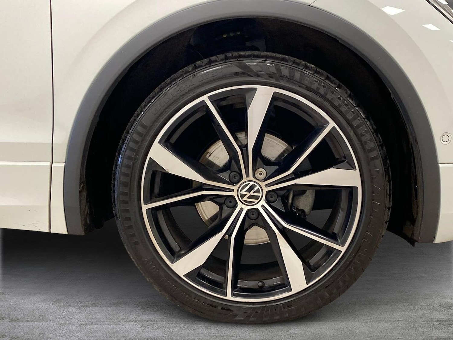 Used Volkswagen Tiguan 2022 for sale - 77555319: Photo 6