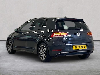 Used Volkswagen Golf 2019 for sale - 79439114: Photo