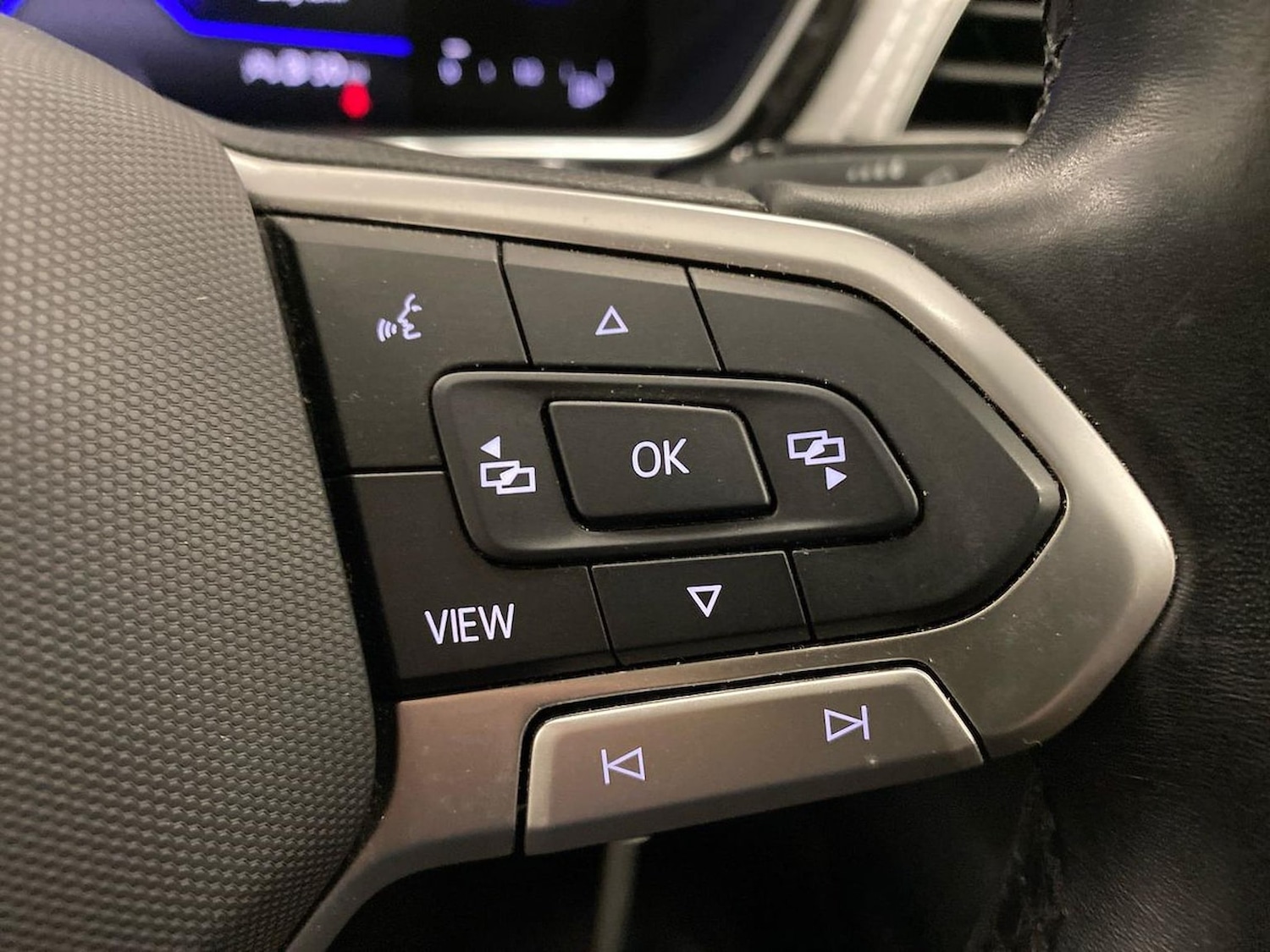 Used Volkswagen T-Cross 2023 for sale - 76492386: Photo 26