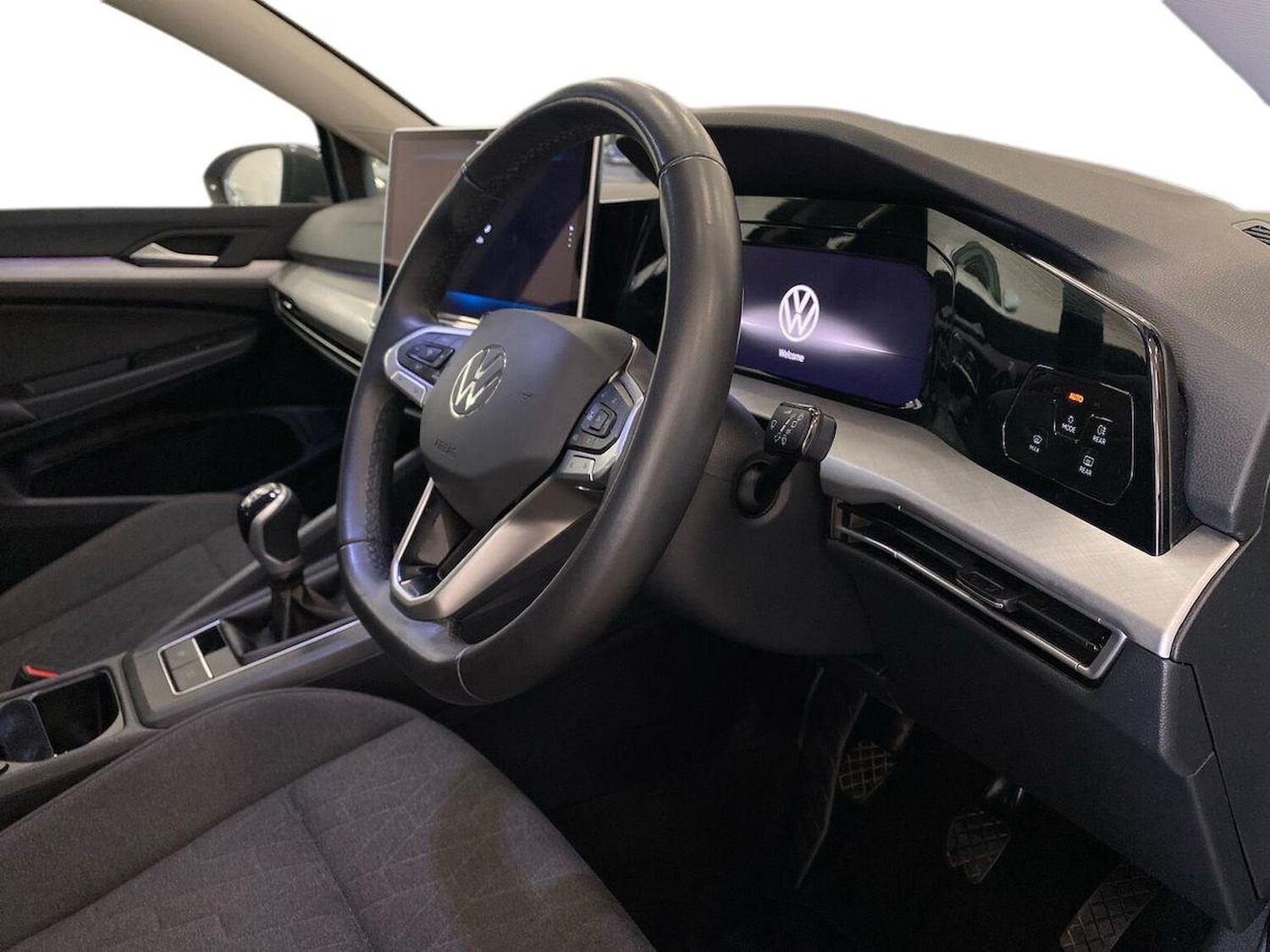 Used Volkswagen Golf 2025 for sale - 78121863: Photo 15