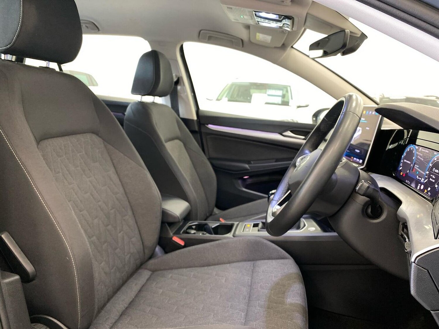 Used Volkswagen Golf 2025 for sale - 78121863: Photo 31