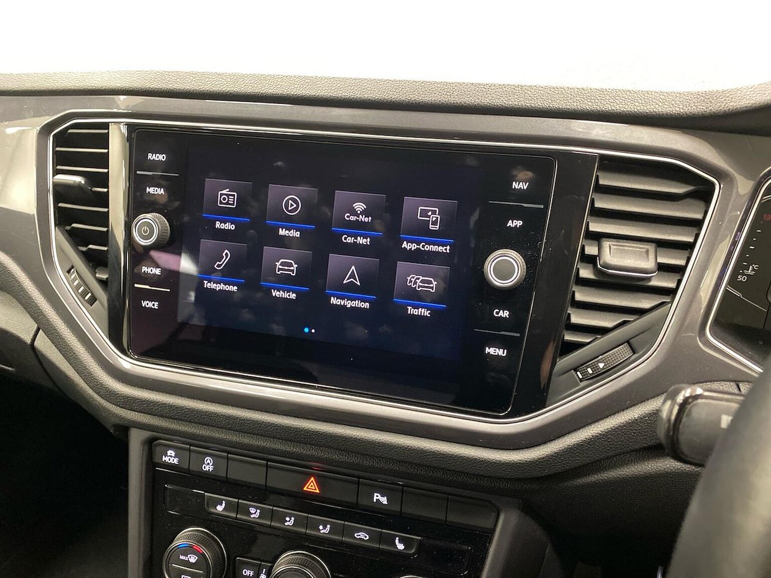 Used Volkswagen T-Roc 2020 for sale - 76837155: Photo 11