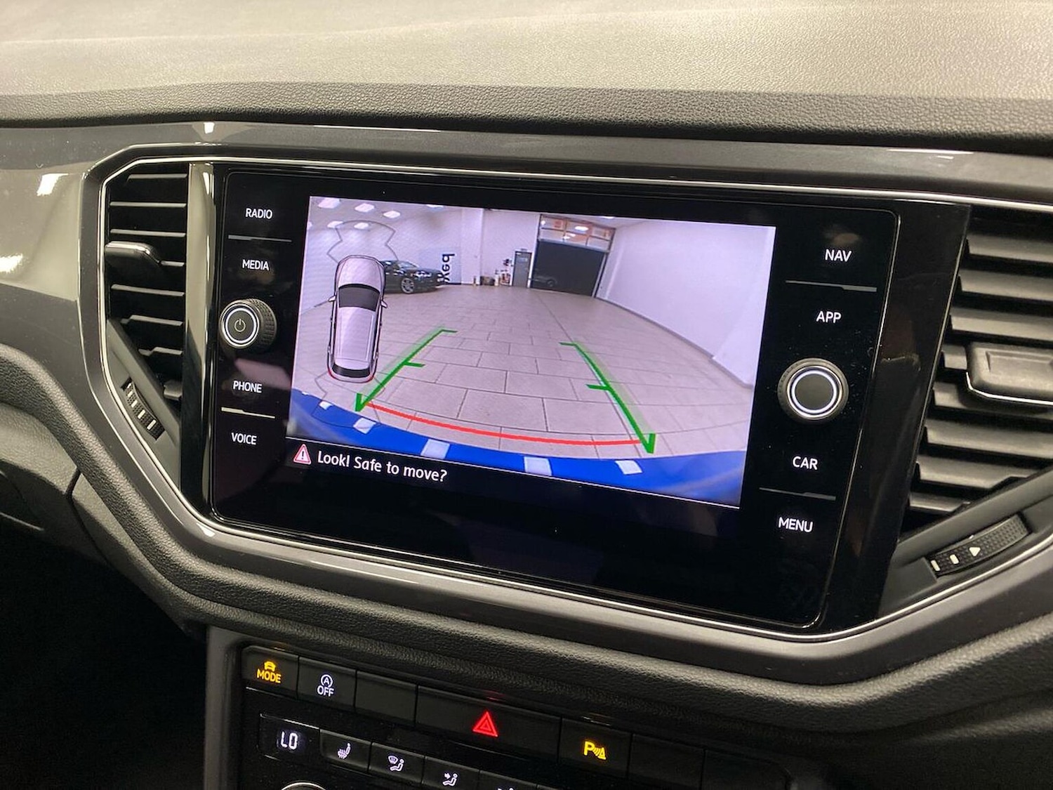 Used Volkswagen T-Roc 2020 for sale - 76837155: Photo 23