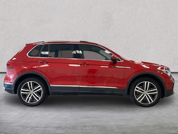 Used Volkswagen Tiguan 2021 for sale - 79367604: Photo