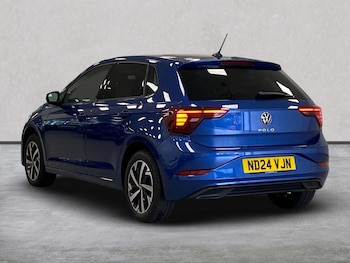 Used Volkswagen Polo 2024 for sale - 76142965: Photo 2
