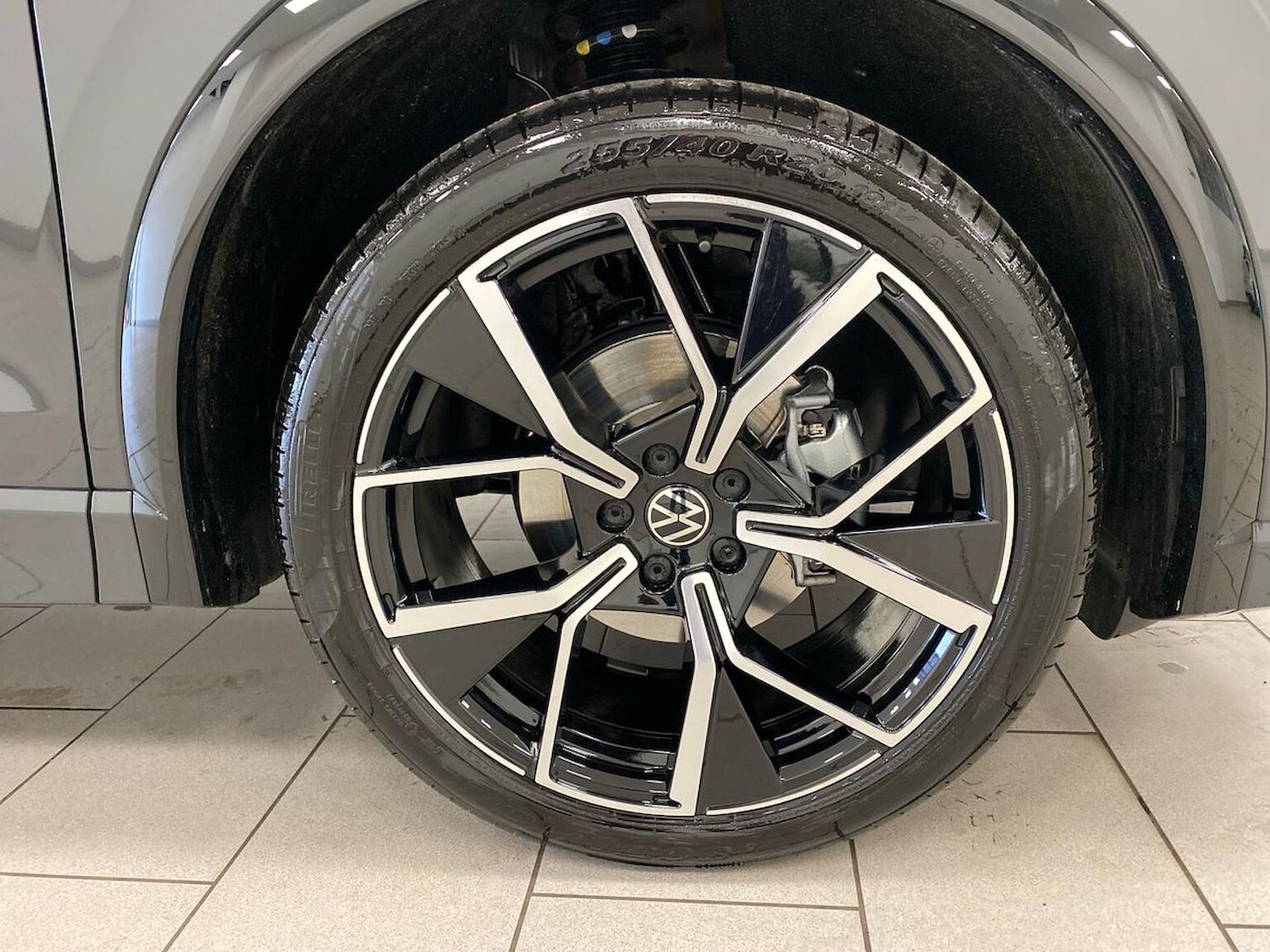 Used Volkswagen Tiguan 2025 for sale - 77947338: Photo 8