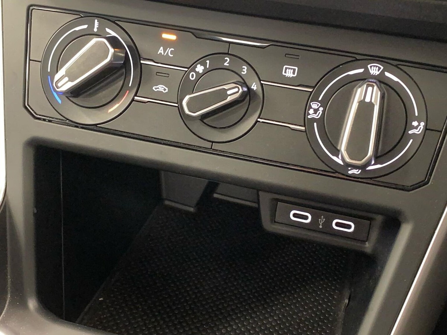 Used Volkswagen Polo 2022 for sale - 76605543: Photo 12