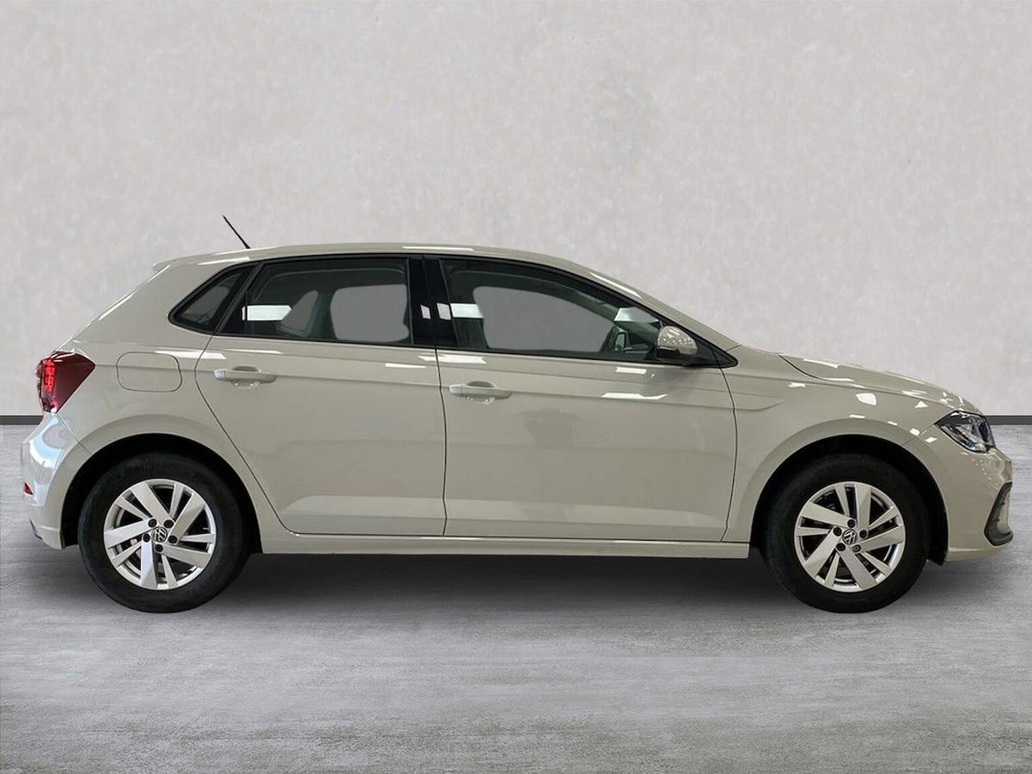 Used Volkswagen Polo 2022 for sale - 76605543: Photo 3