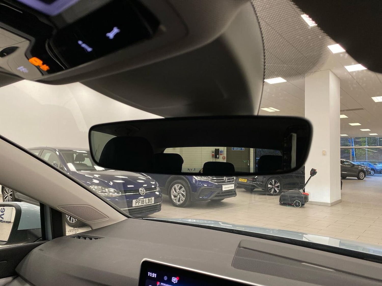 Used Volkswagen Golf 2024 for sale - 77872122: Photo 14