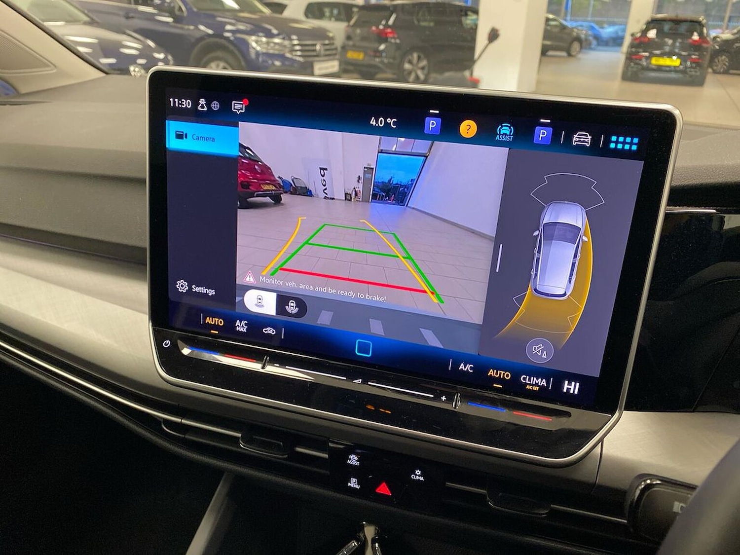 Used Volkswagen Golf 2024 for sale - 77872122: Photo 23