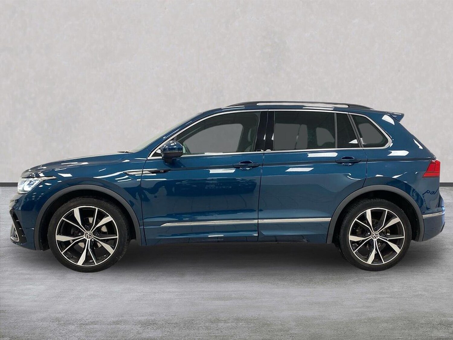Used Volkswagen Tiguan 2021 for sale - 76809428: Photo 19