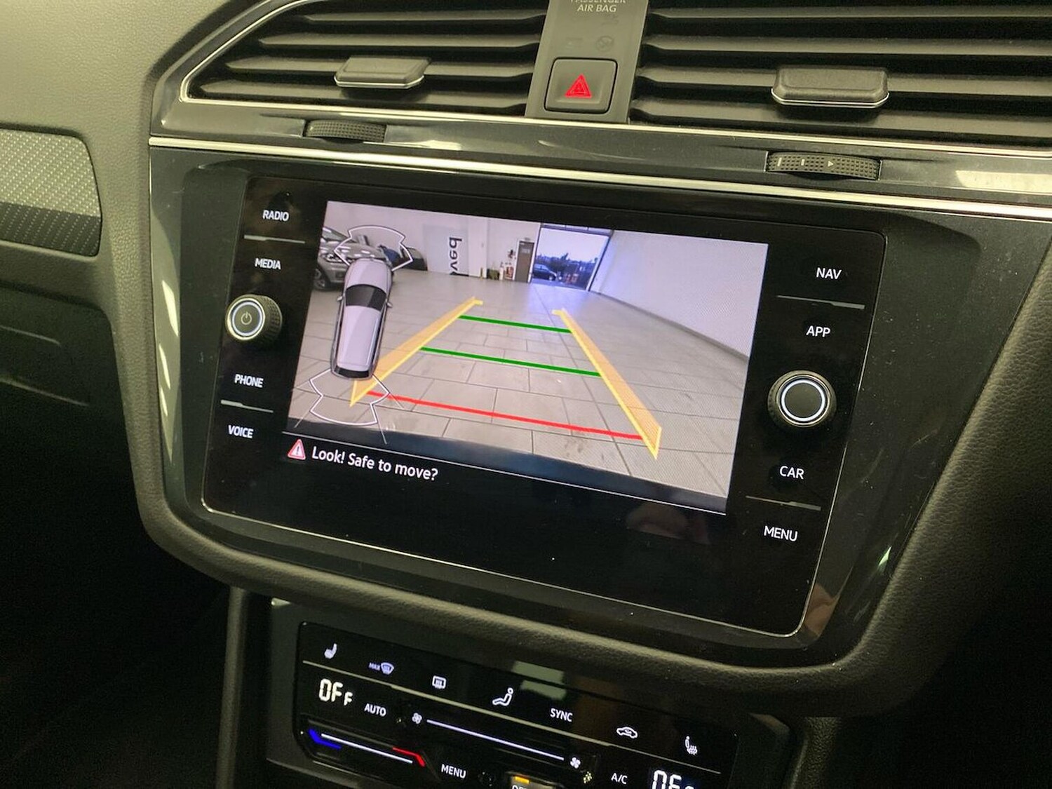 Used Volkswagen Tiguan 2021 for sale - 76809428: Photo 23