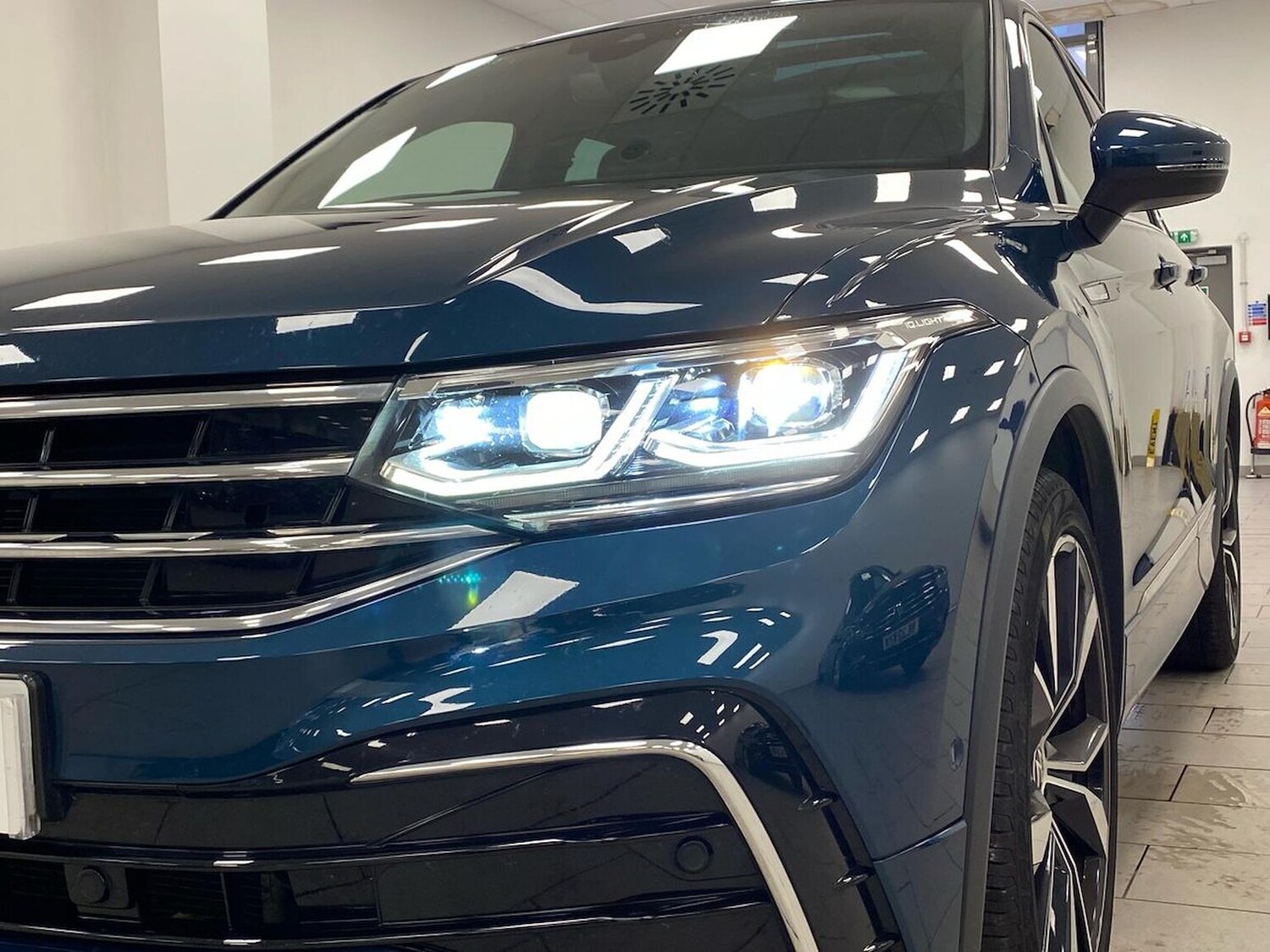 Used Volkswagen Tiguan 2021 for sale - 76809428: Photo 34