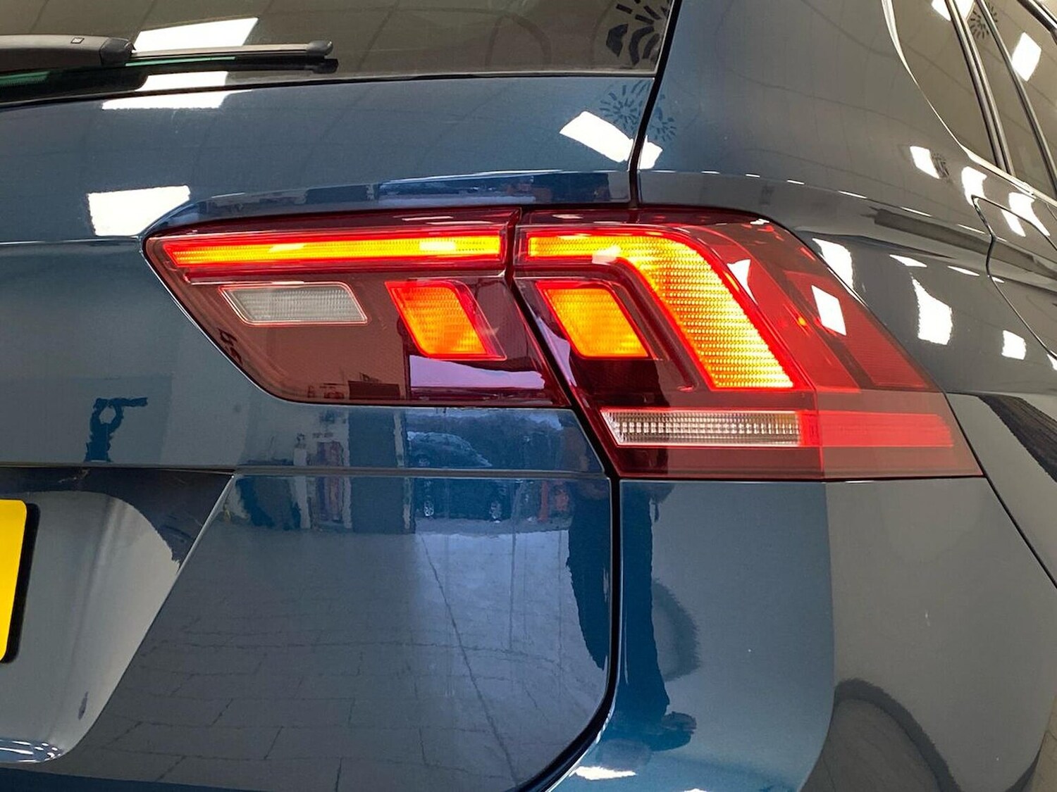 Used Volkswagen Tiguan 2021 for sale - 76809428: Photo 36