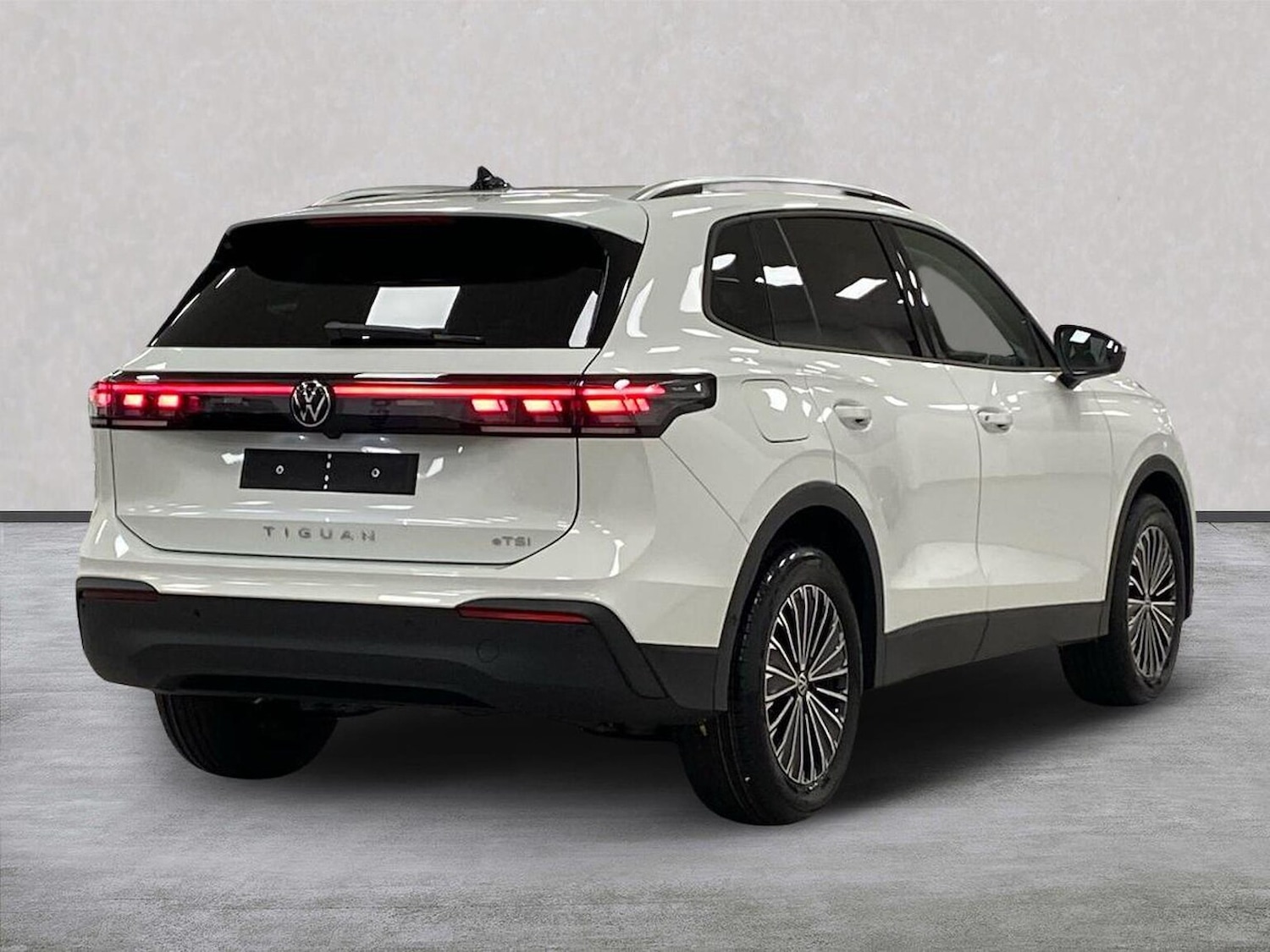 Used Volkswagen Tiguan 2025 for sale - 76547680: Photo 18