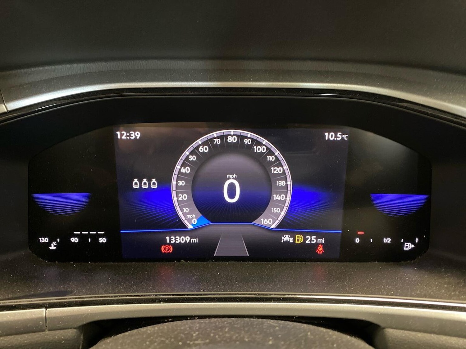 Used Volkswagen T-Roc 2022 for sale - 76897123: Photo 10