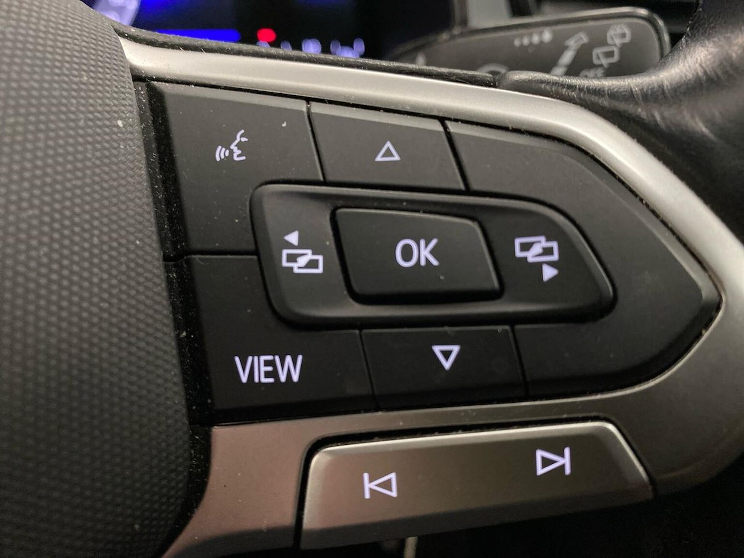 Used Volkswagen T-Roc 2022 for sale - 76897123: Photo 26