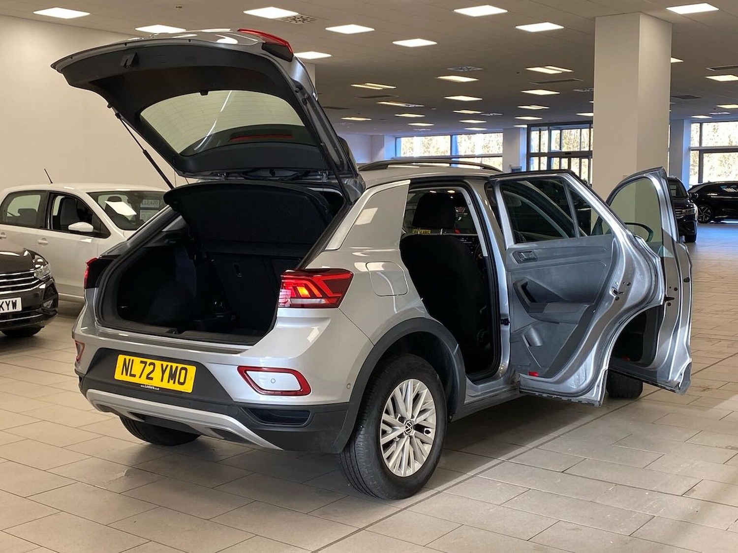 Used Volkswagen T-Roc 2022 for sale - 76897123: Photo 39