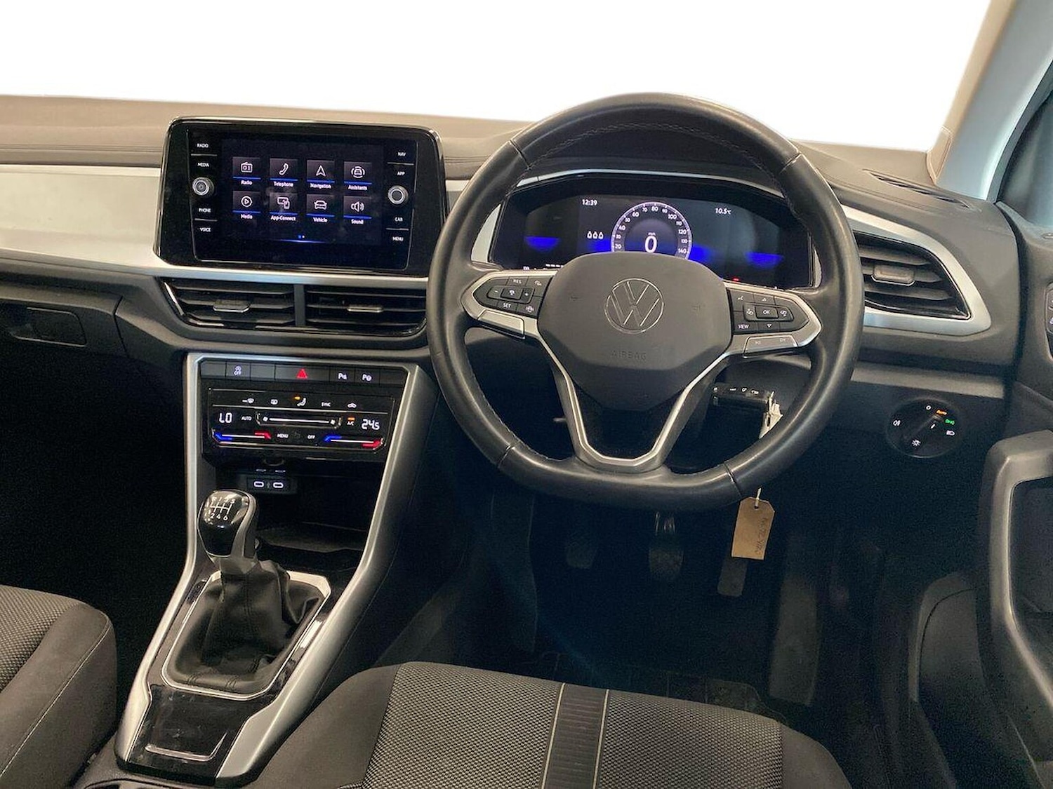 Used Volkswagen T-Roc 2022 for sale - 76897123: Photo 9