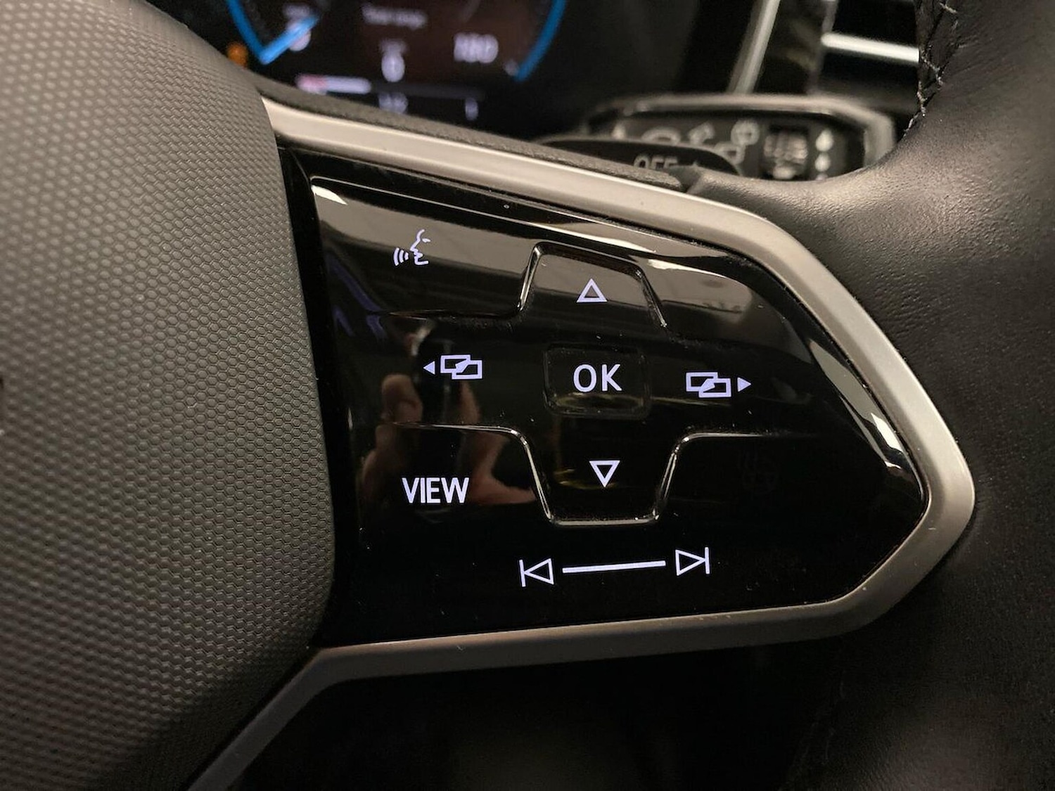 Used Volkswagen Touareg 2024 for sale - 76492357: Photo 26