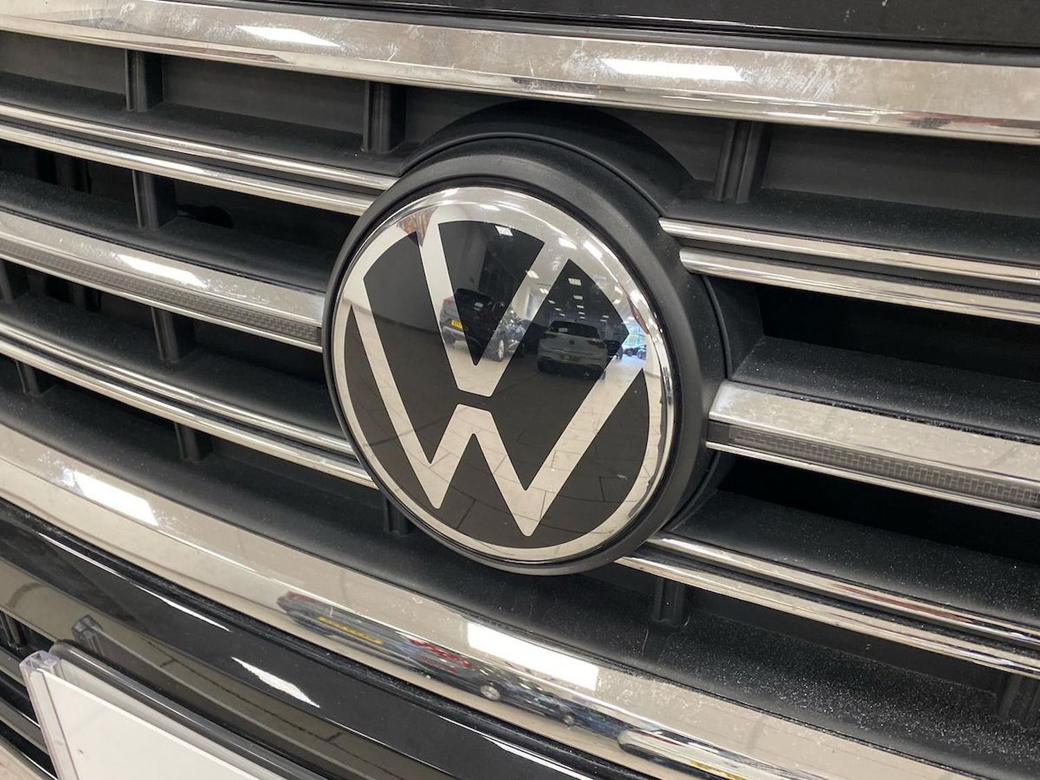 Used Volkswagen Touareg 2024 for sale - 76492357: Photo 33