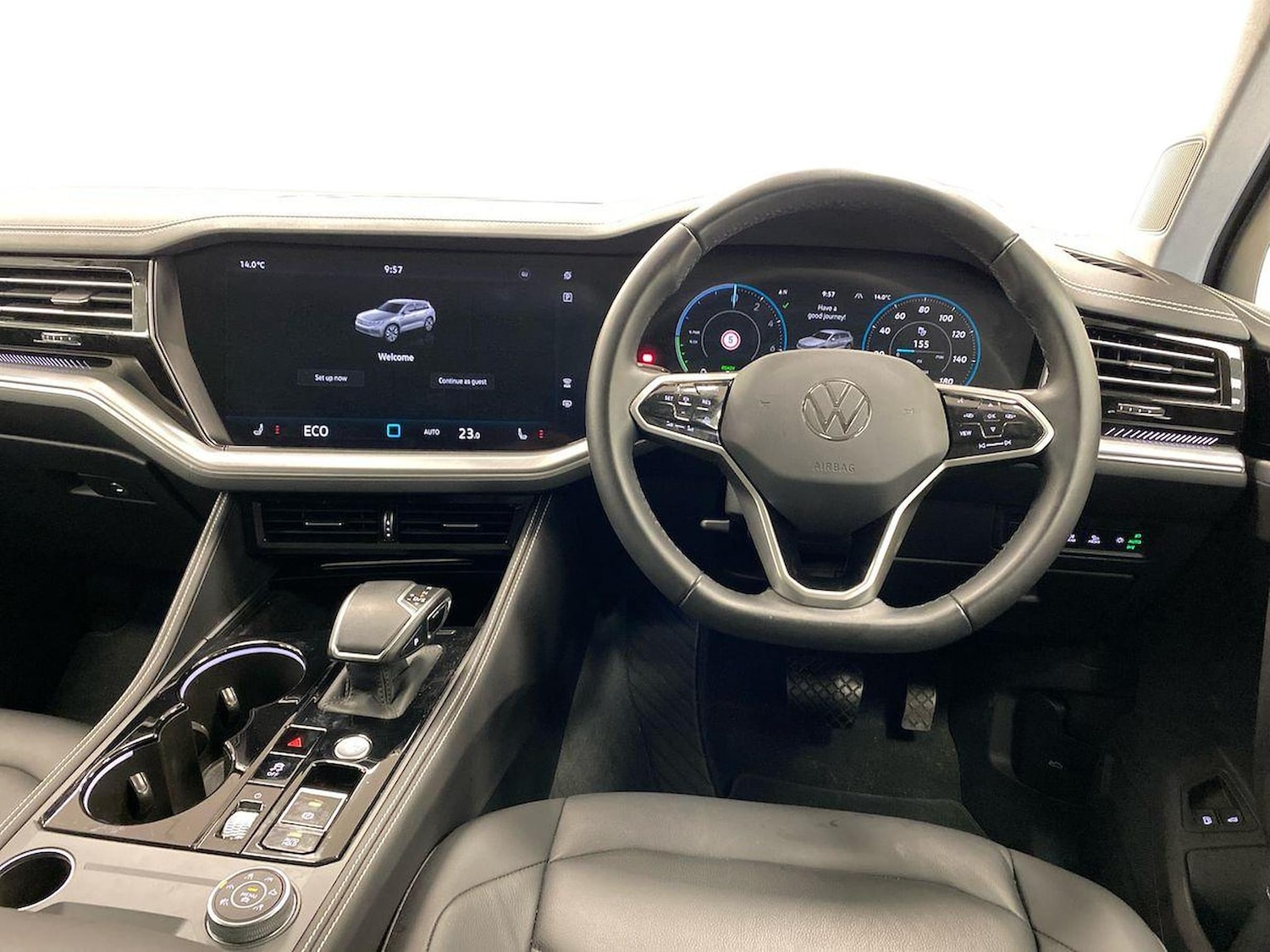 Used Volkswagen Touareg 2024 for sale - 76492357: Photo 9