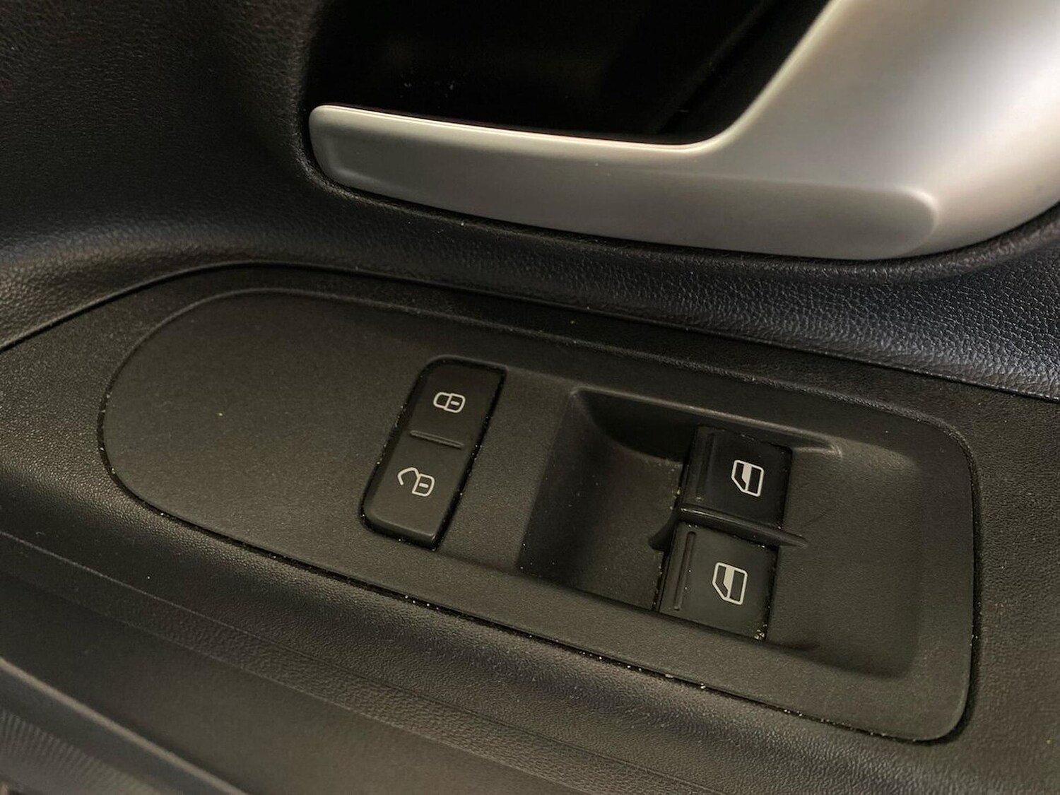 Used Volkswagen up! 2022 for sale - 78194447: Photo 21