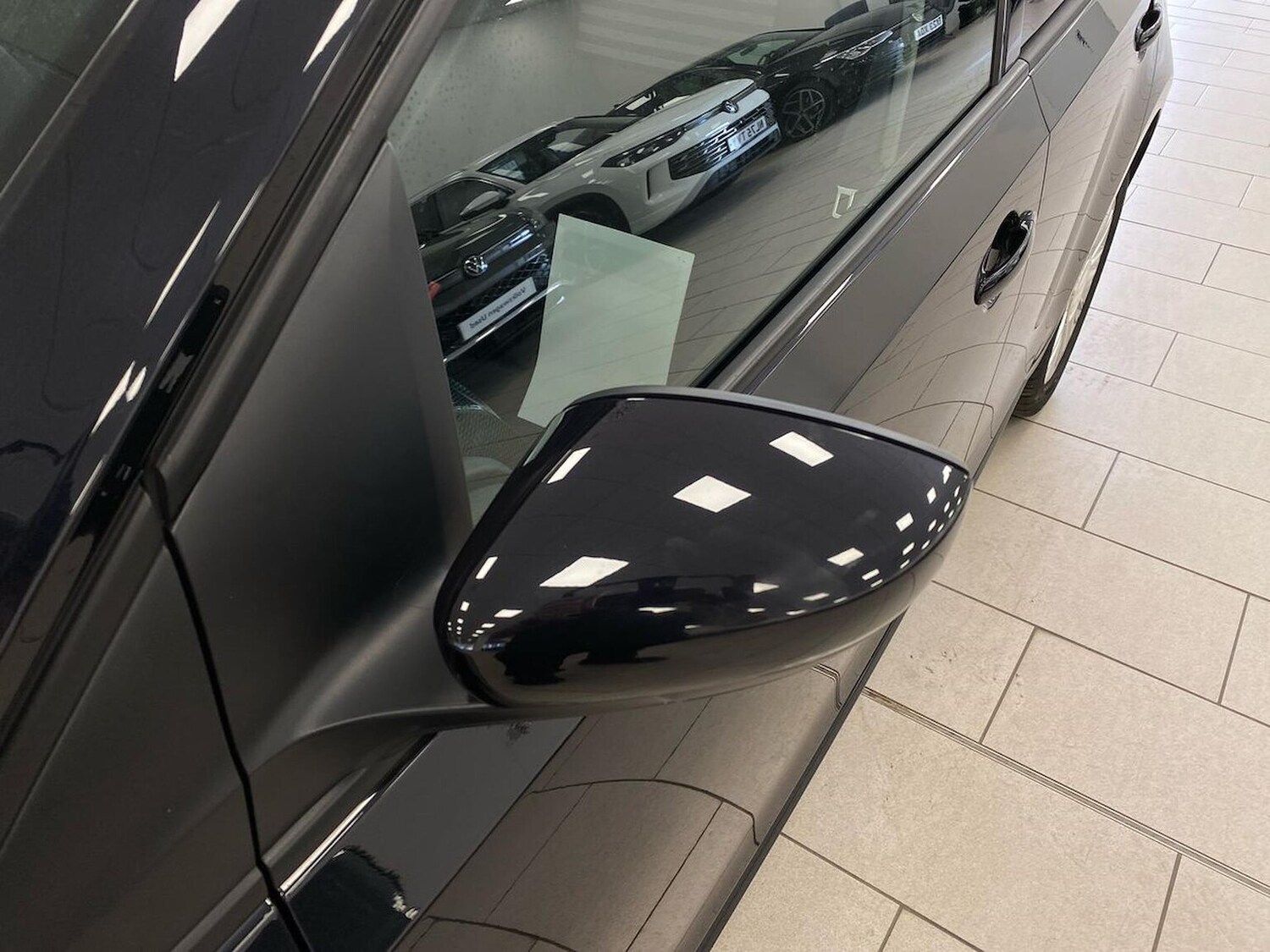 Used Volkswagen up! 2022 for sale - 78194447: Photo 38