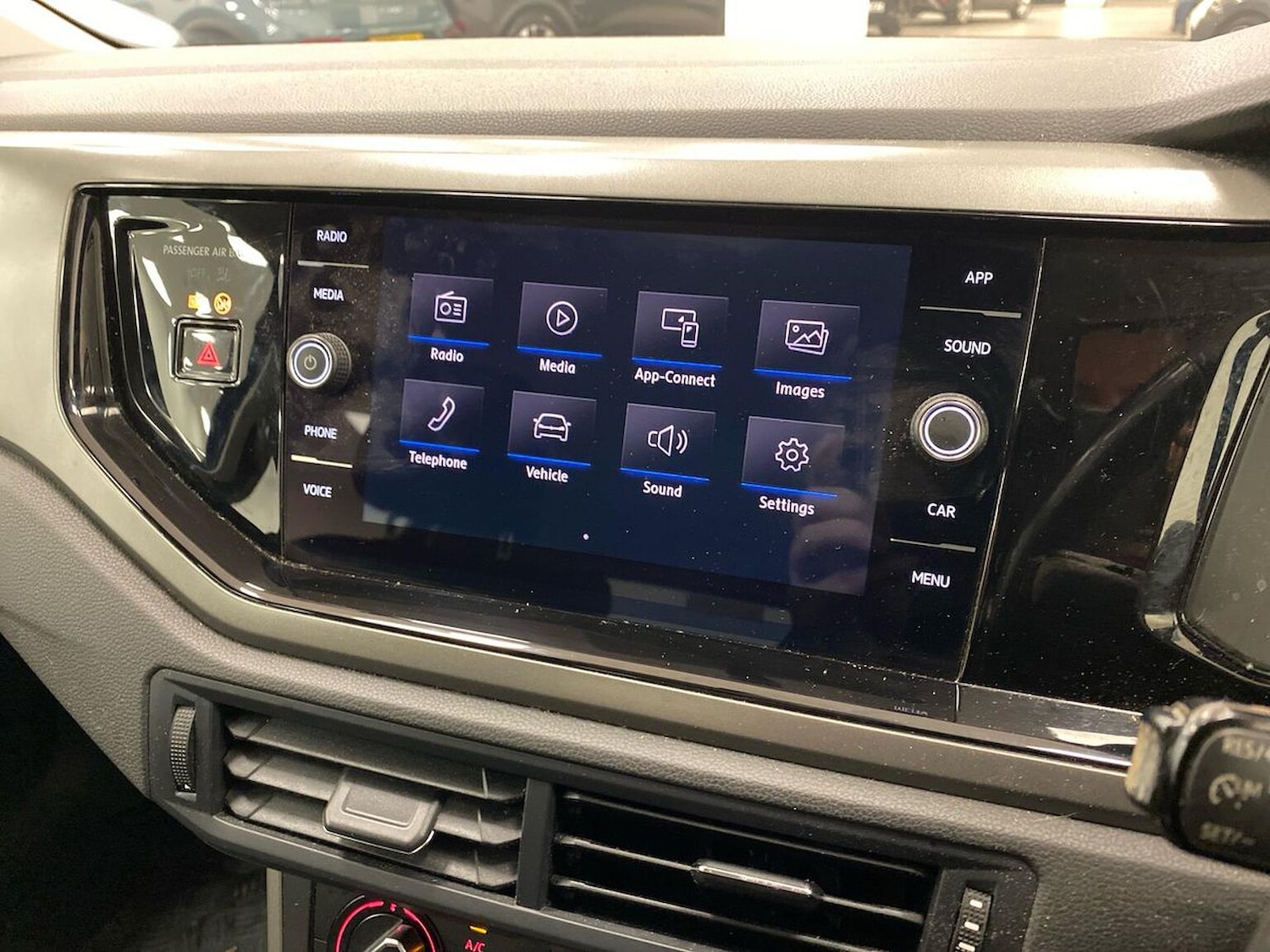 Used Volkswagen Polo 2019 for sale - 76807489: Photo 11