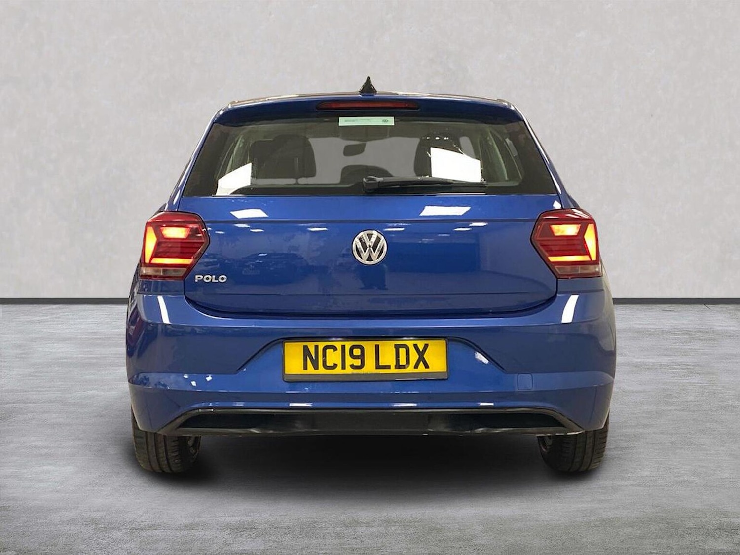 Used Volkswagen Polo 2019 for sale - 76807489: Photo 4