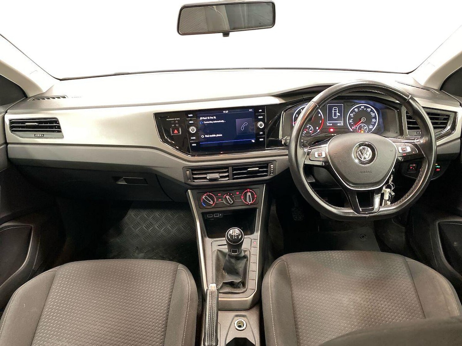 Used Volkswagen Polo 2019 for sale - 76807489: Photo 8