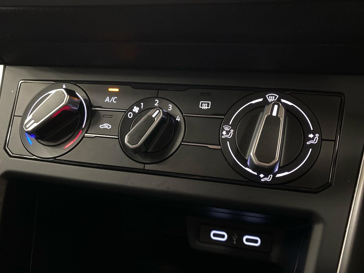 Used Volkswagen Polo 2023 for sale - 76837156: Photo 12