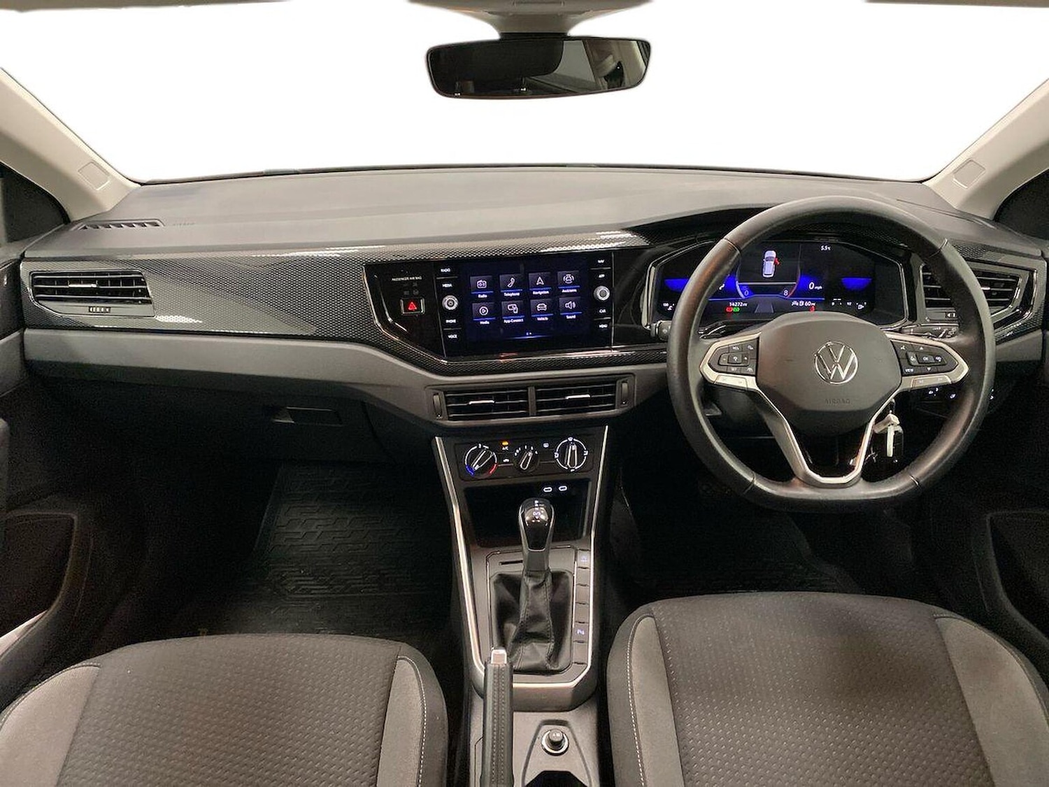 Used Volkswagen Polo 2023 for sale - 76837156: Photo 8