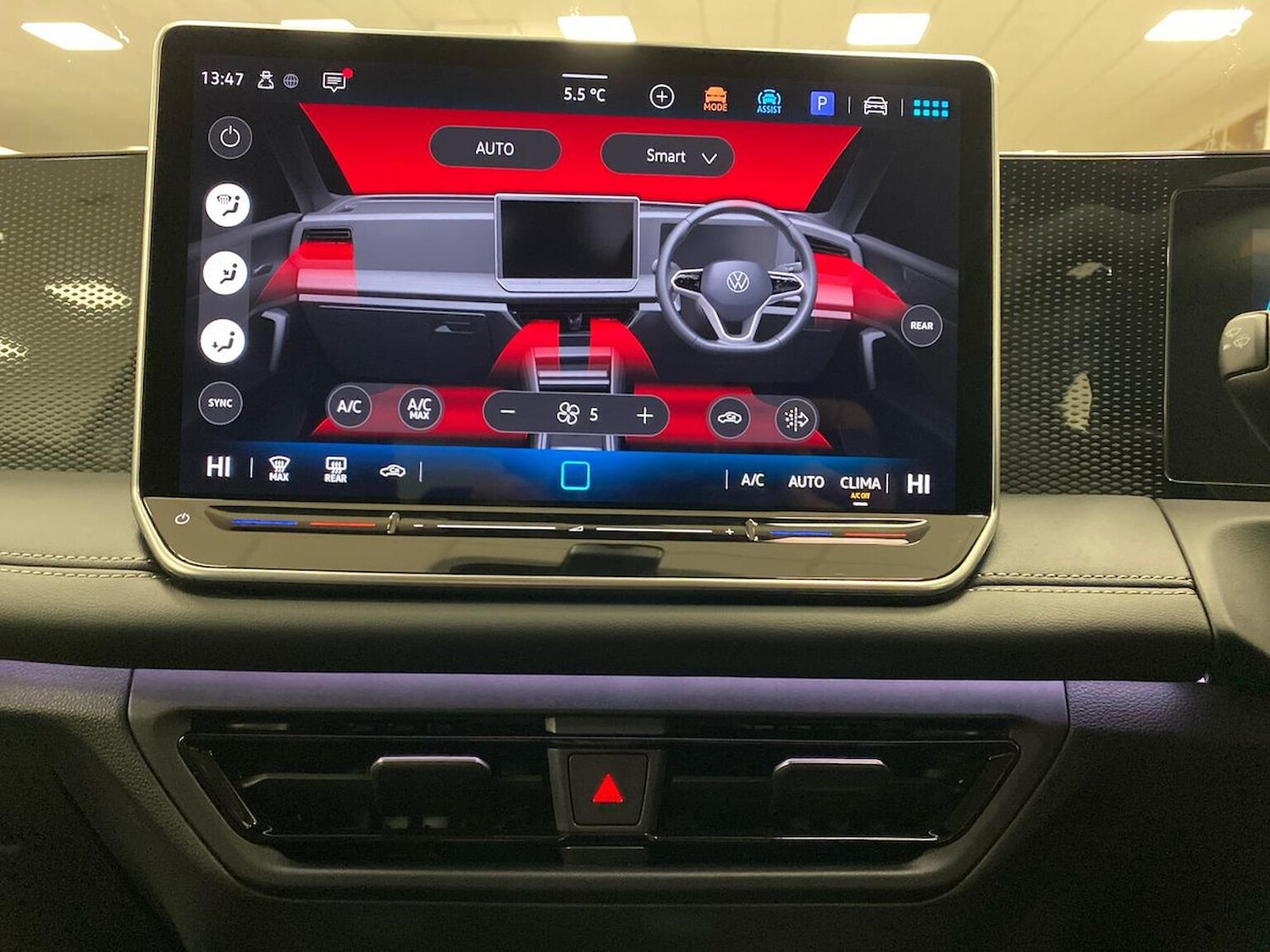 Used Volkswagen Tiguan 2026 for sale - 77901685: Photo 12