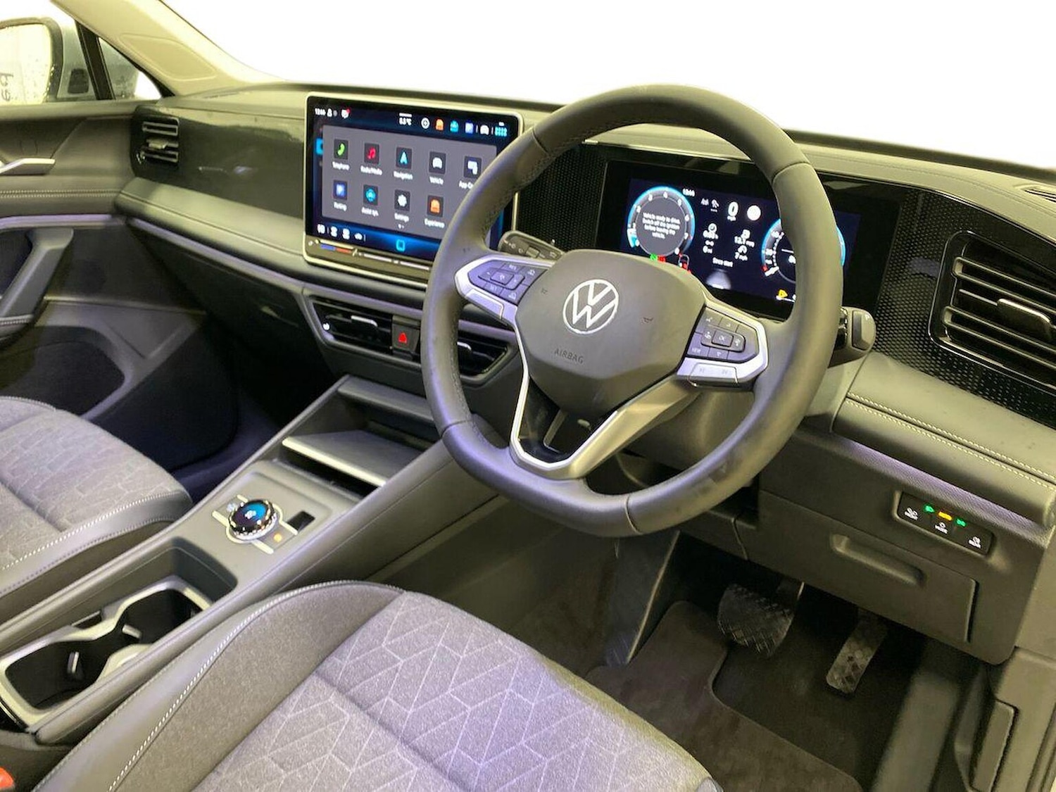 Used Volkswagen Tiguan 2026 for sale - 77901685: Photo 15