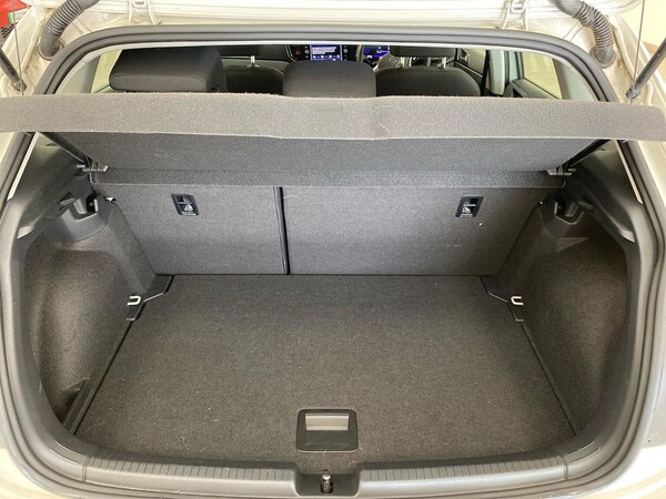 Used Volkswagen Polo 2022 for sale - 76144261: Photo 17