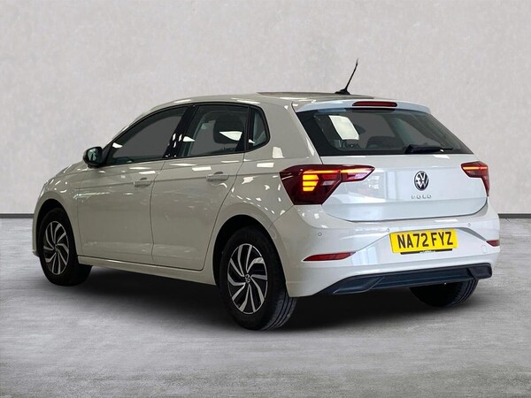 Used Volkswagen Polo 2022 for sale - 76144261: Photo 2