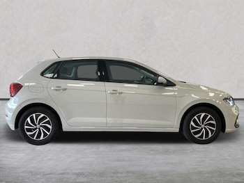 Used Volkswagen Polo 2022 for sale - 76144261: Photo 3