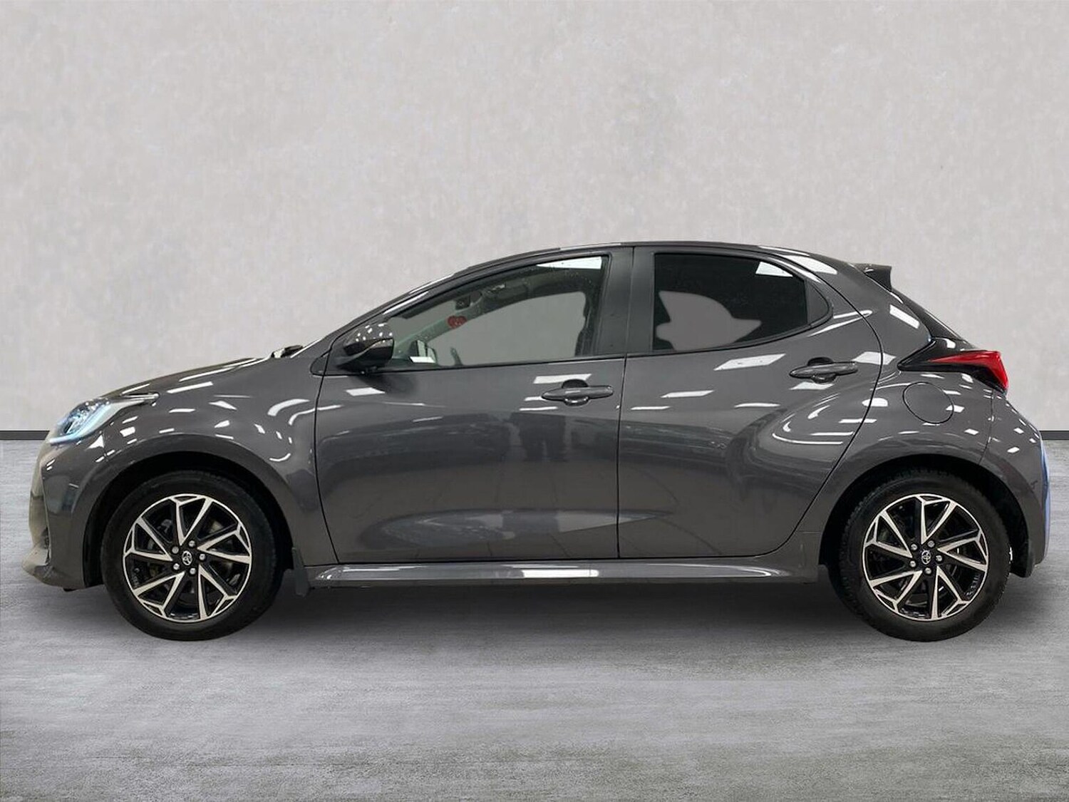 Used Toyota Yaris 2022 for sale - 77872117: Photo 19