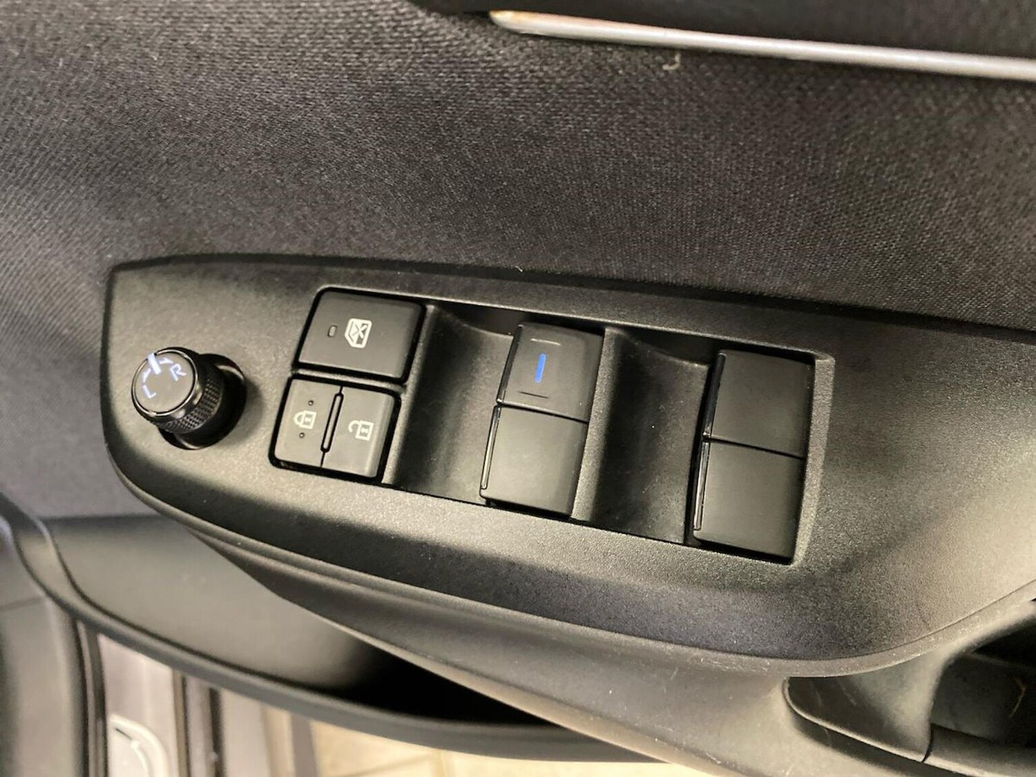 Used Toyota Yaris 2022 for sale - 77872117: Photo 21