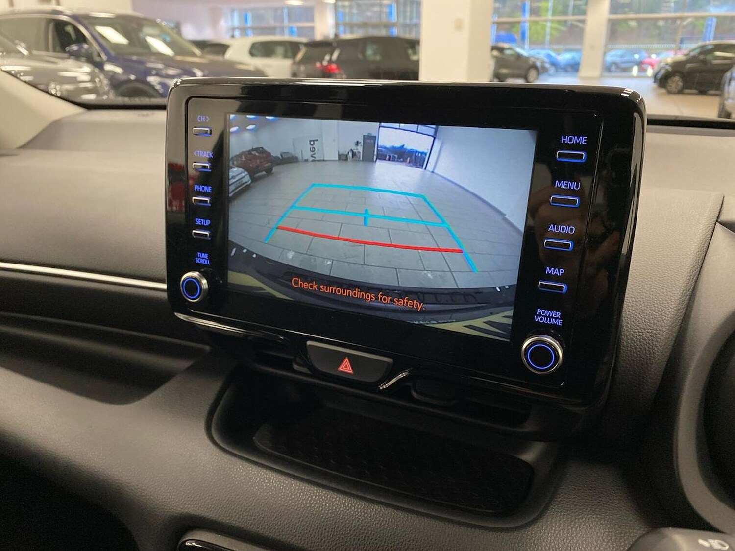 Used Toyota Yaris 2022 for sale - 77872117: Photo 23