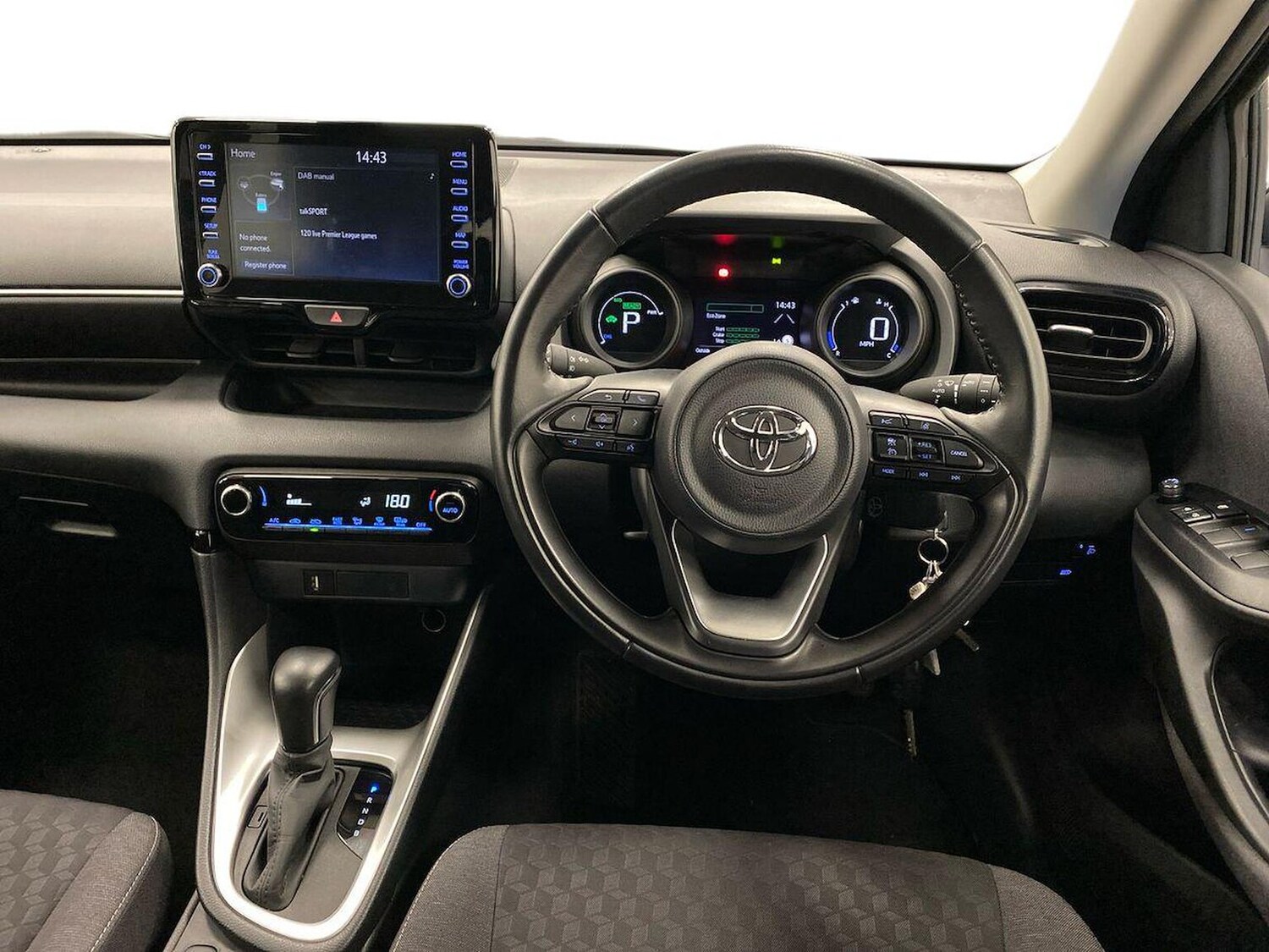 Used Toyota Yaris 2022 for sale - 77872117: Photo 9