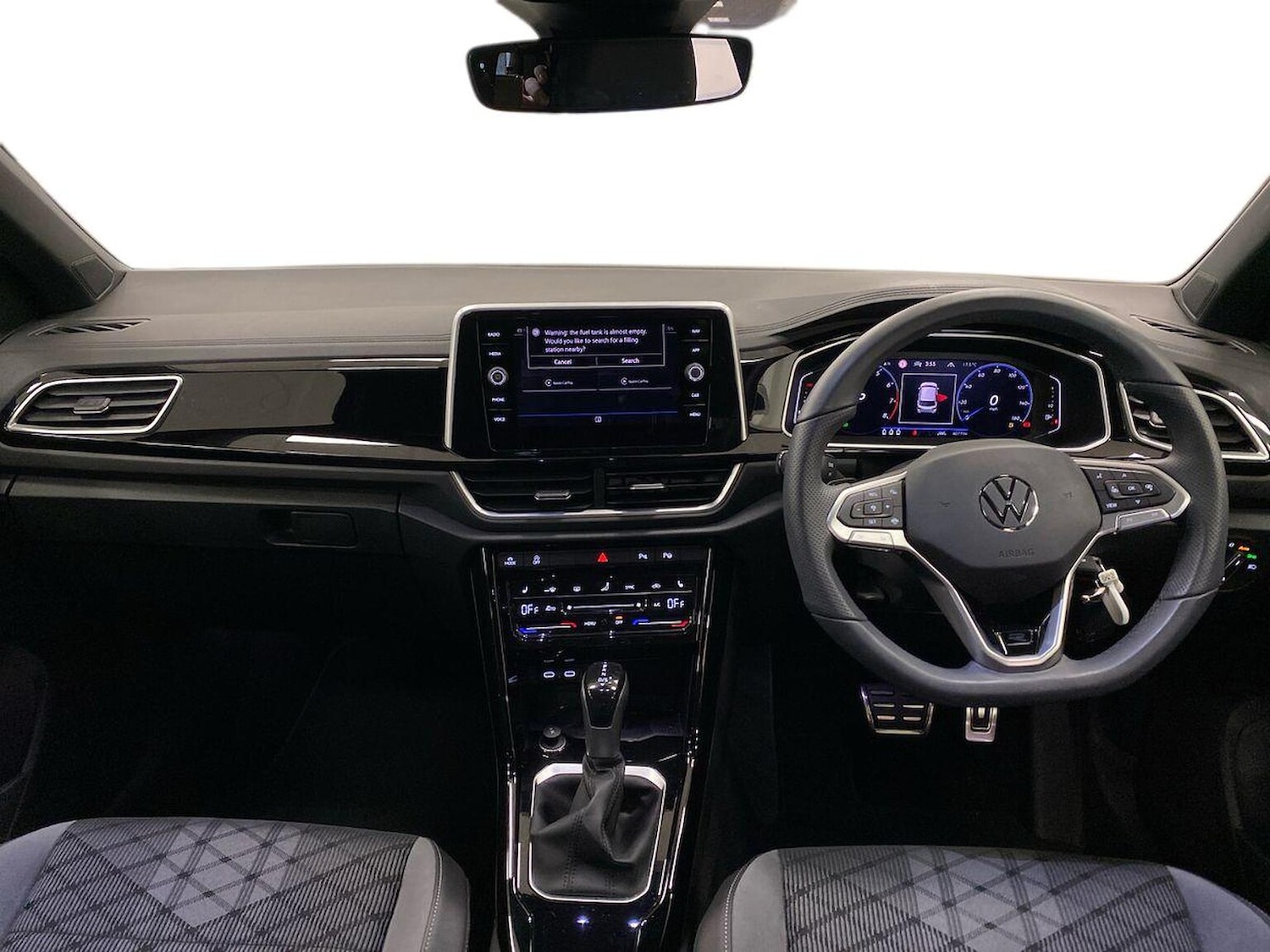 Used Volkswagen T-Roc 2025 for sale - 76313861: Photo 8