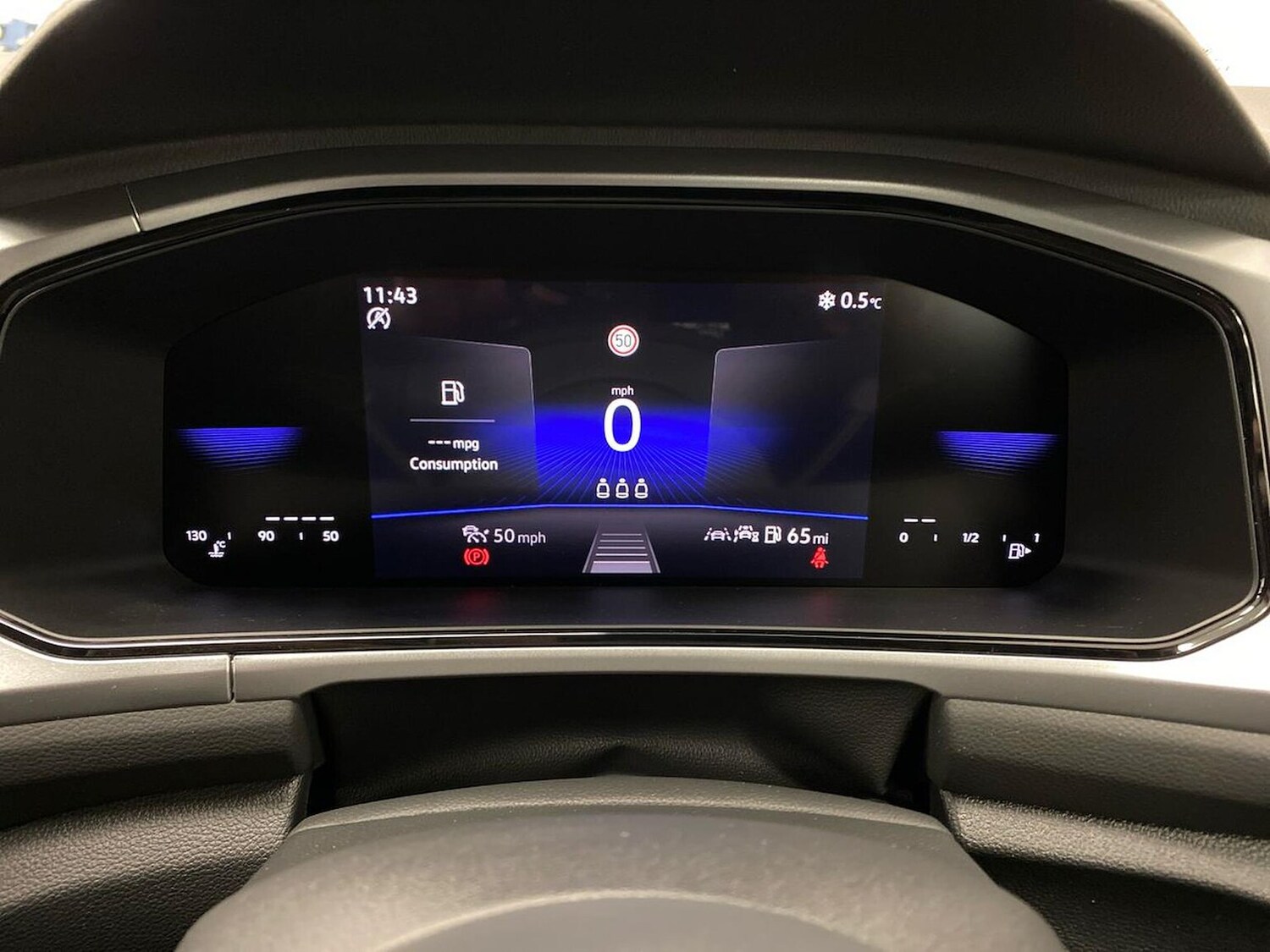 Used Volkswagen T-Roc 2025 for sale - 77487518: Photo 10